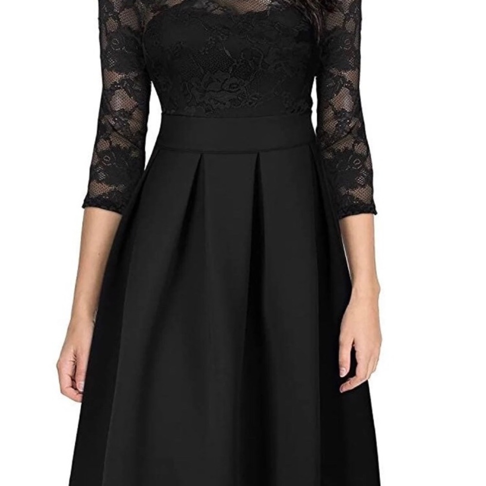 Dress - Picture 4 of 4
